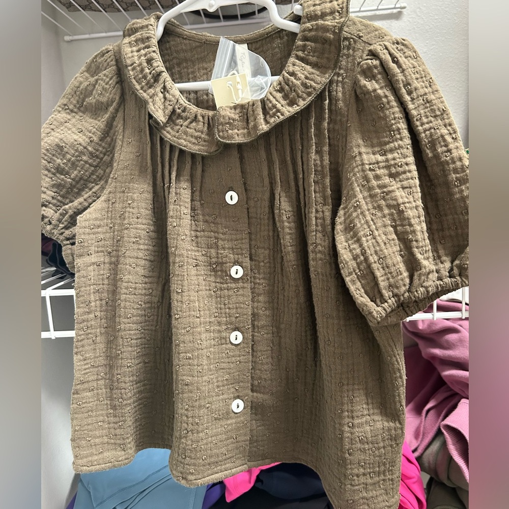 Rylee and cru Jenny blouse in army